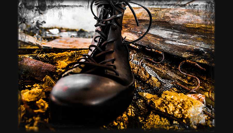 loading... BTSH - Color Black